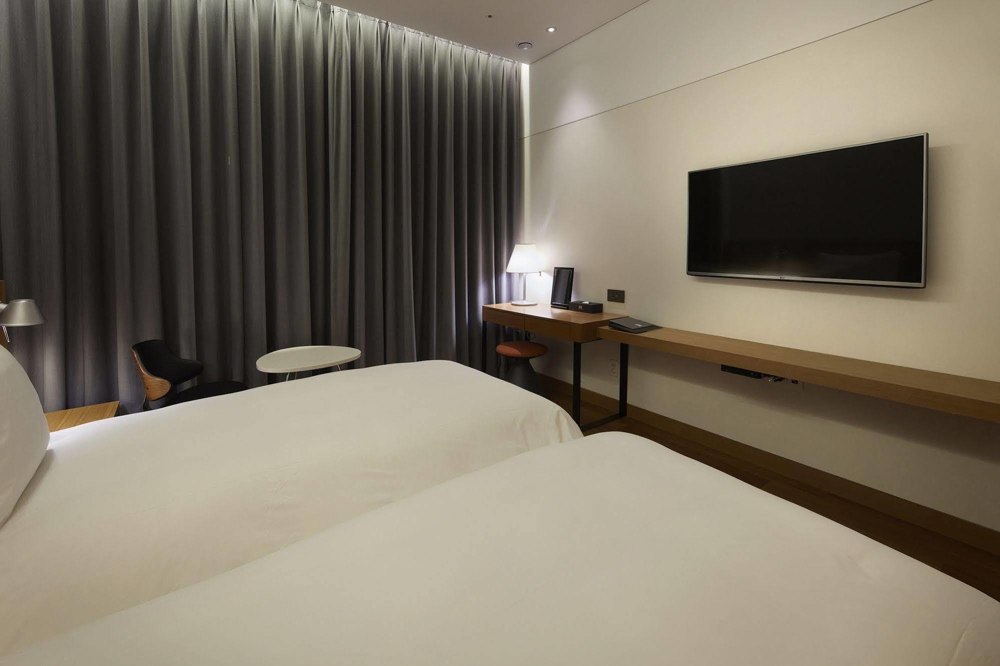 Standard Hotel Seul Dış mekan fotoğraf