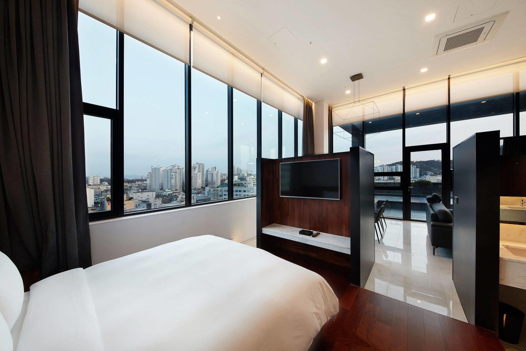 Standard Hotel Seul Dış mekan fotoğraf